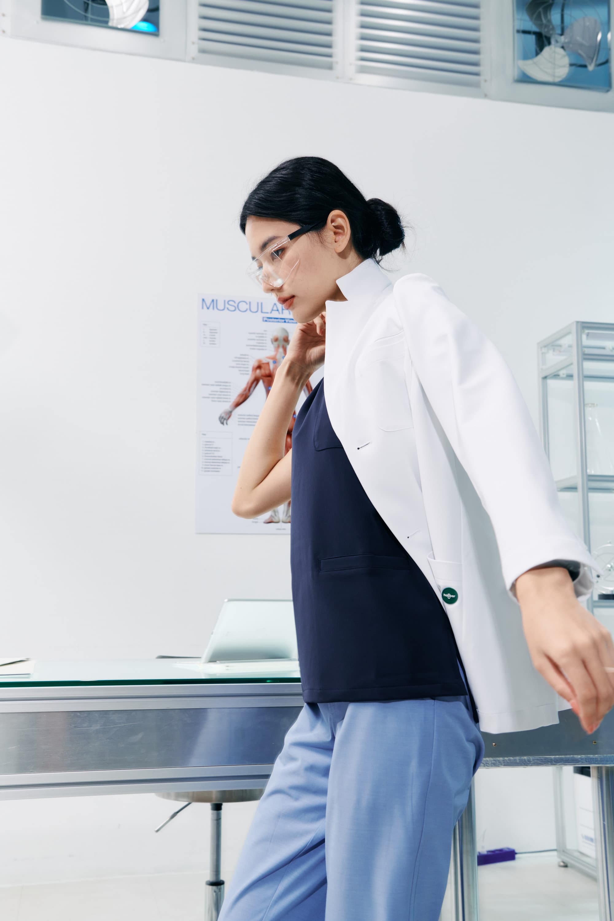 DREAM White Coat BASIC Women 6