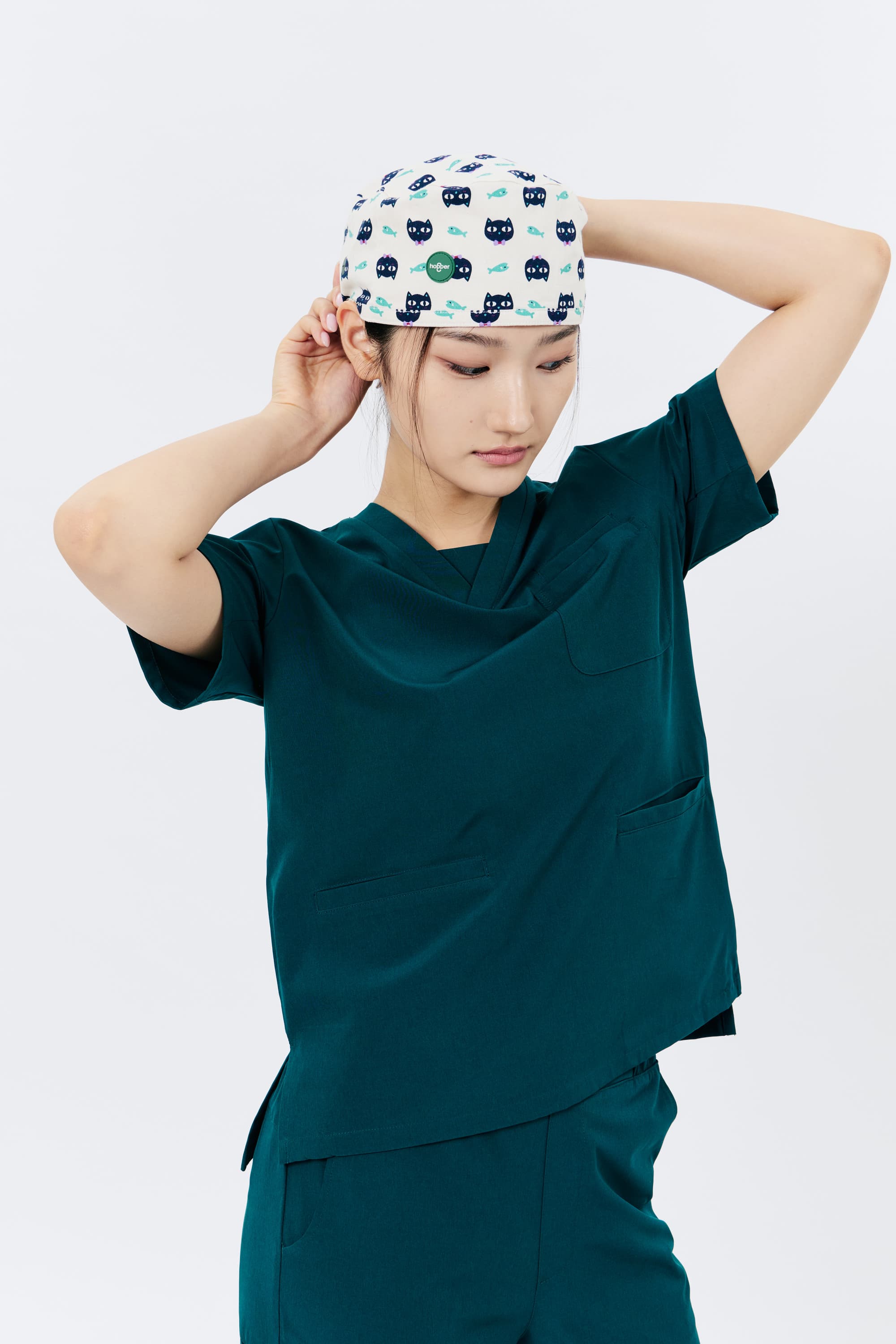 SUPER SCRUB V-neck (Women) 2