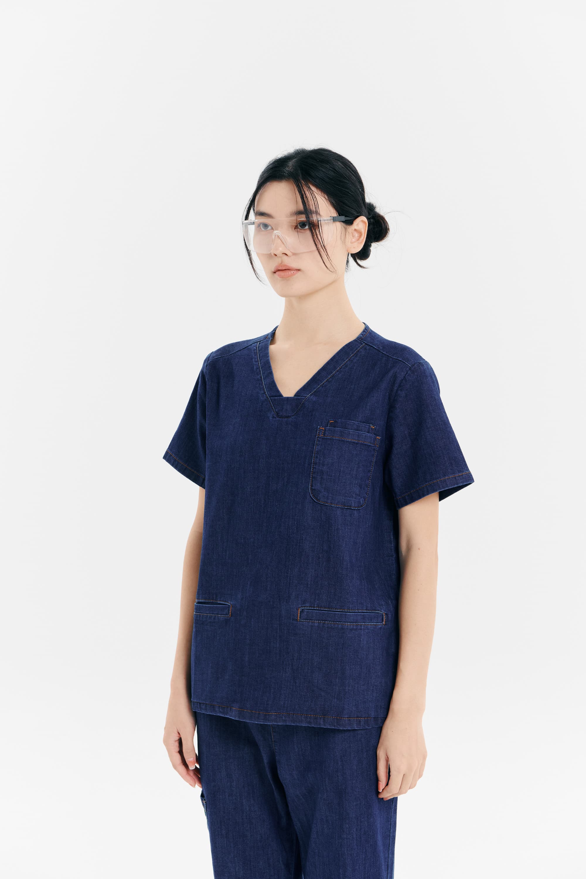 True Denim V-neck 2